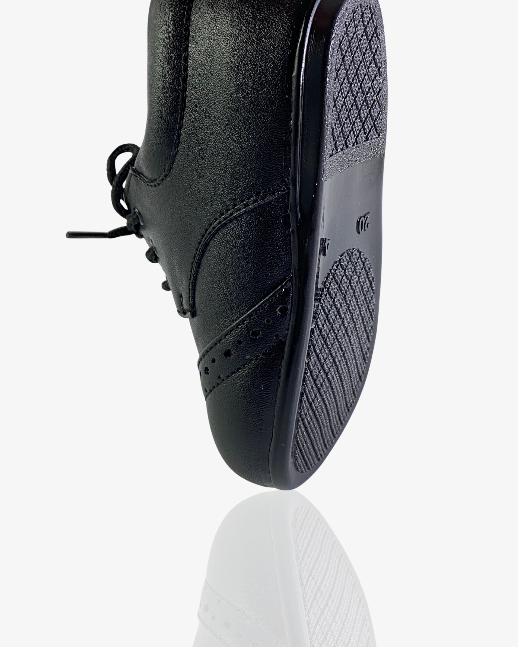 EARLY STEPS BROGUE MATTE BLACK