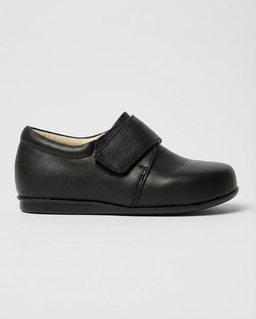 Boys black everyday leather shoe — front view