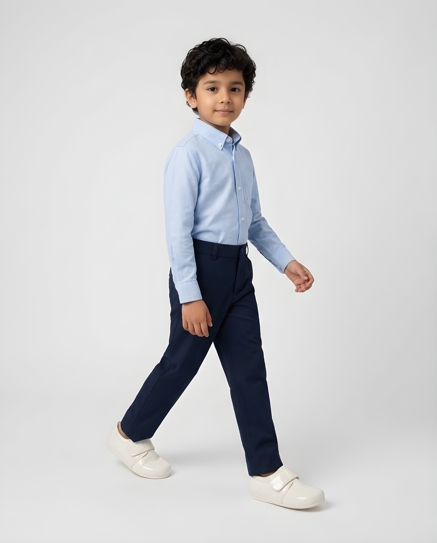 Boys ivory soft sole loafer — side profile