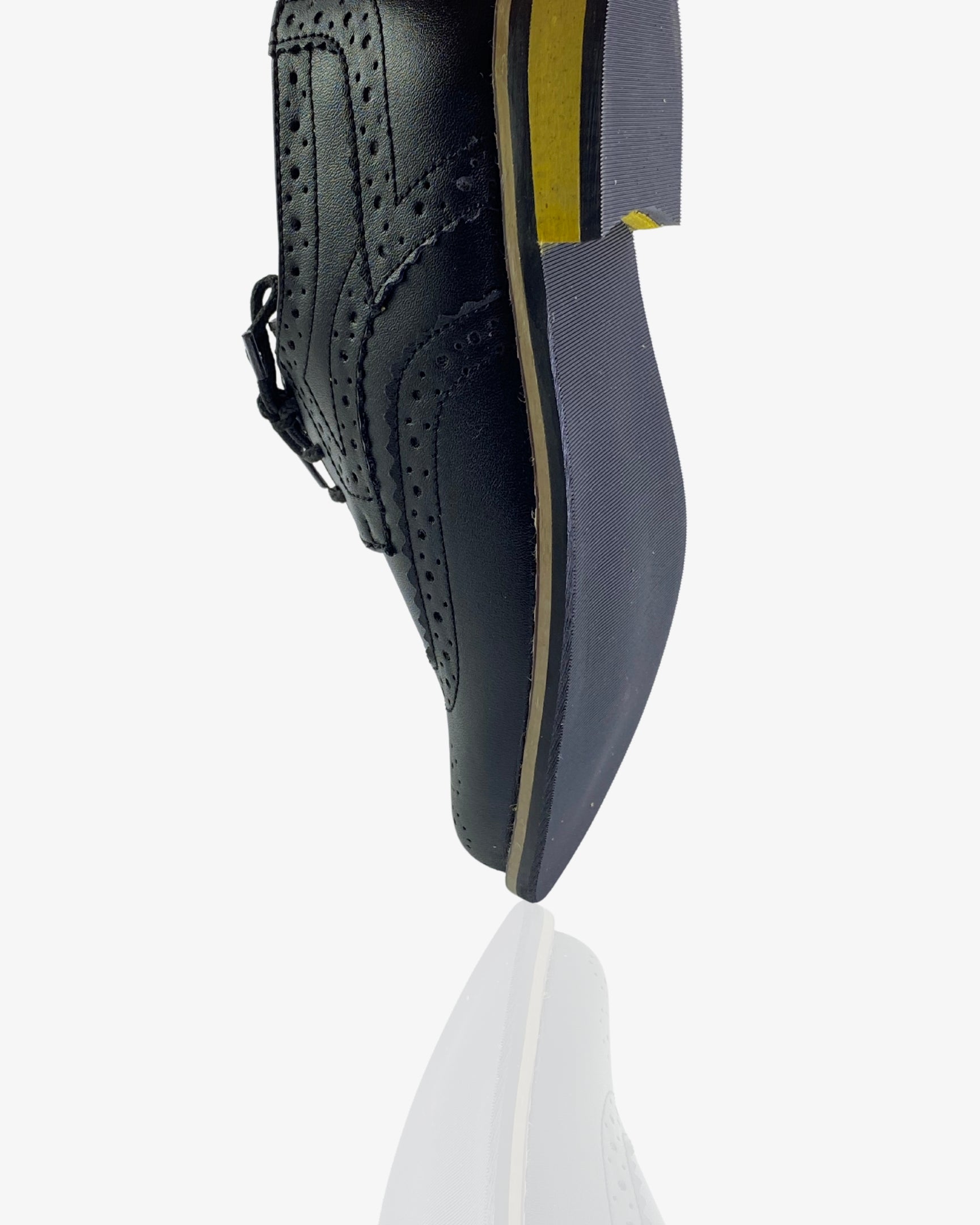 BROGUE BLACK