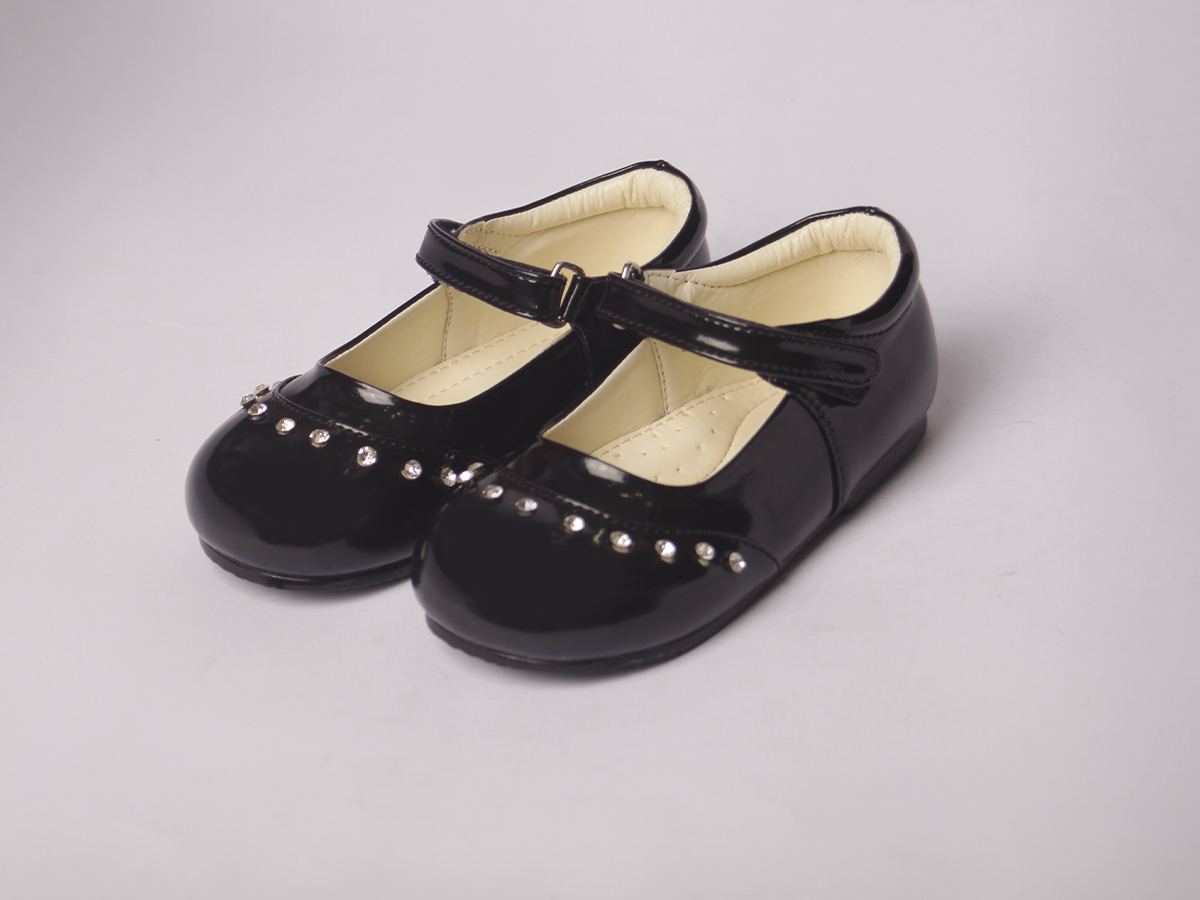 Black Fairy Shoe girls shoe toe detail — Little Giants