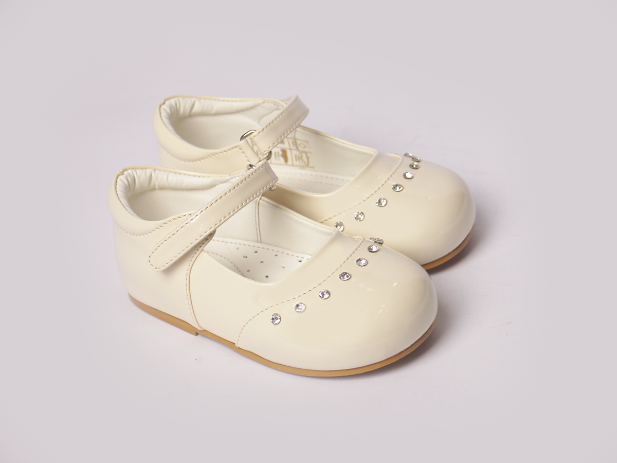 Cream Fairy Shoe girls shoe sole view — Little Giants
