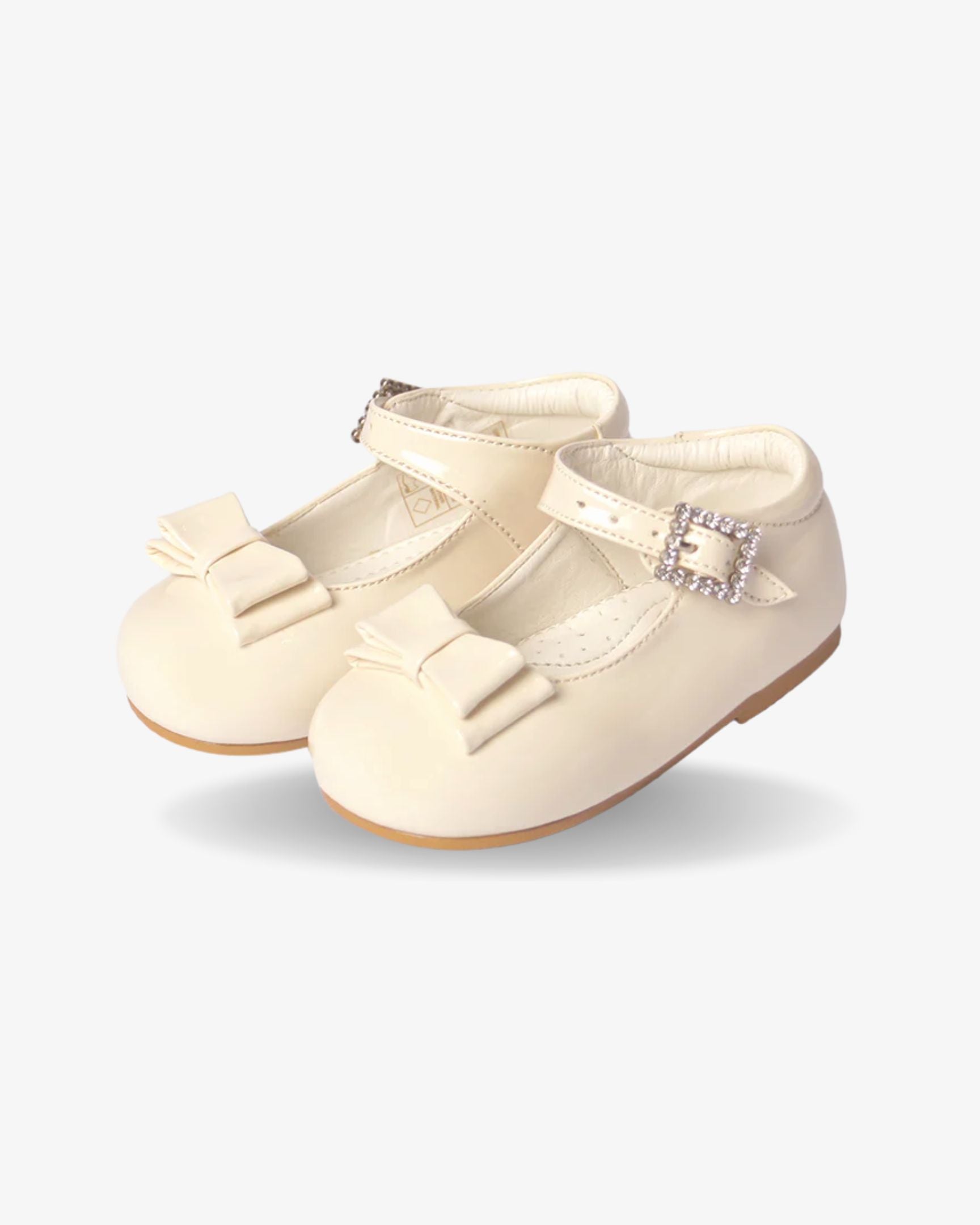 Cream Bow Shoe girls shoe side profile — Little Giants