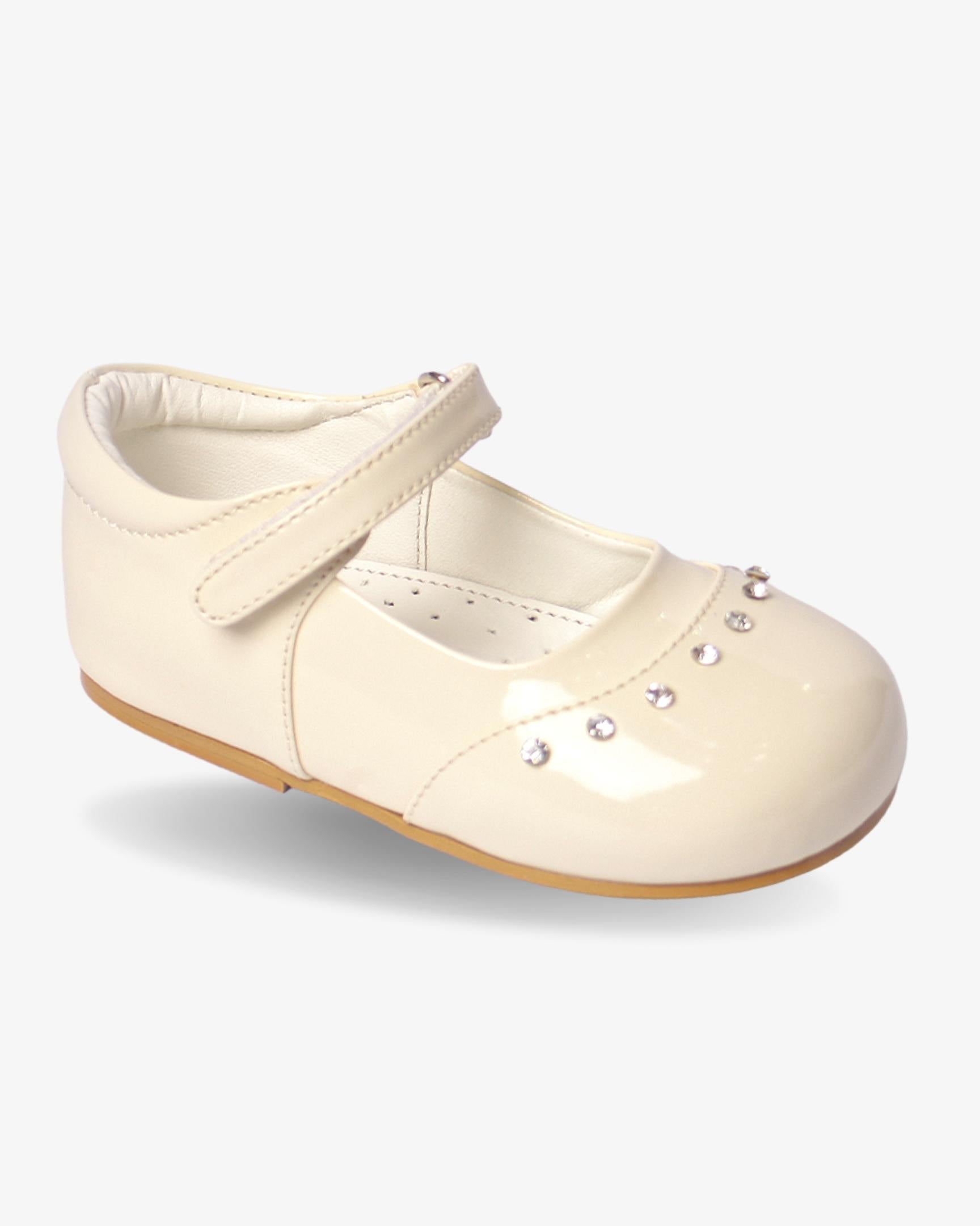 Cream Fairy Shoe girls shoe front view — Little Giants