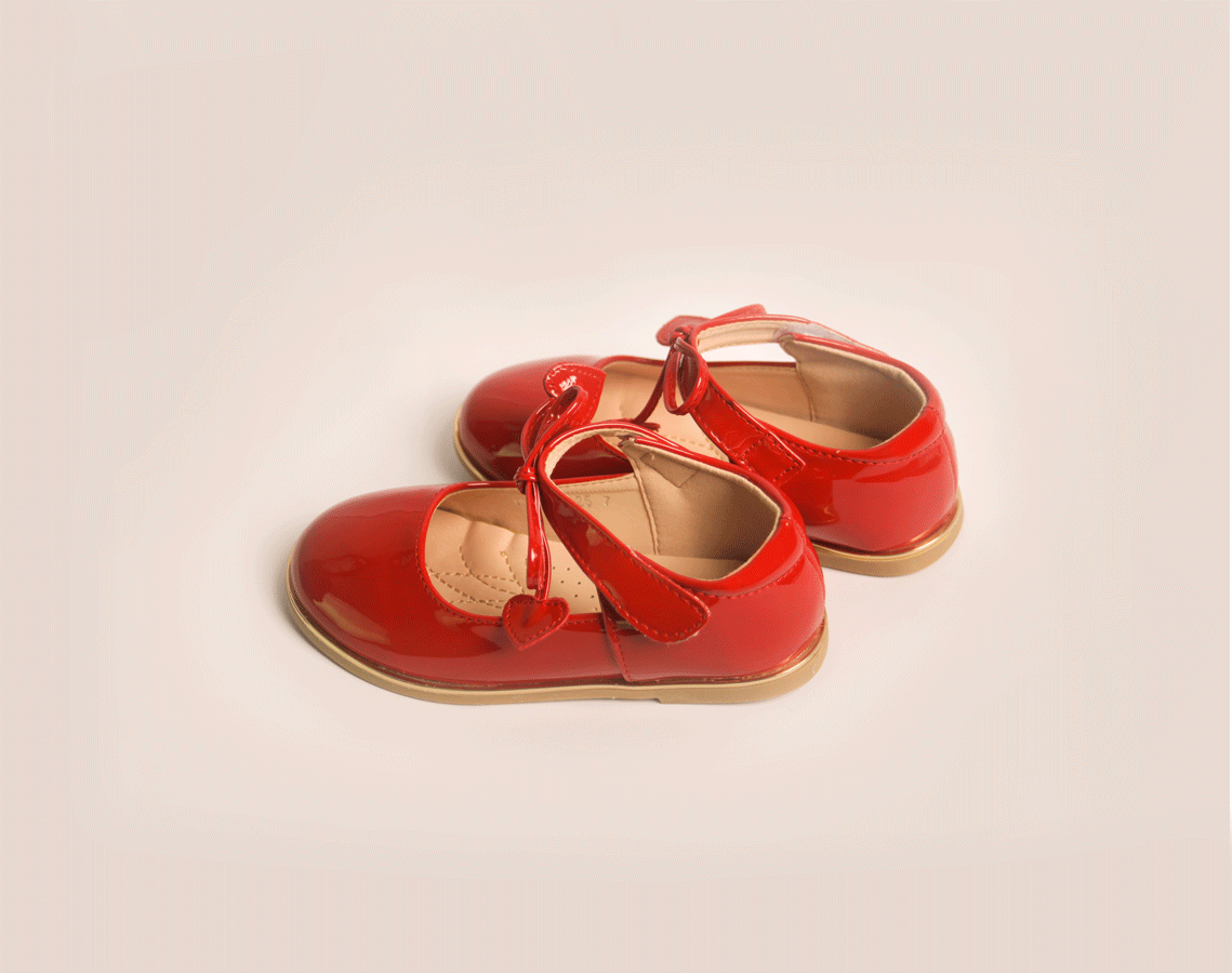 Red Heart Bow Shoe girls shoe side profile — Little Giants