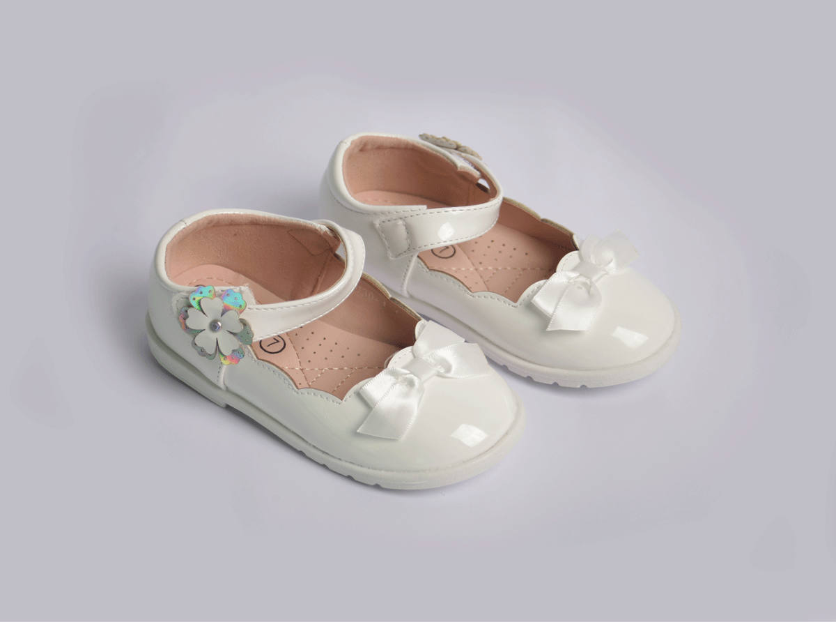 KELSI FLOWER STRAP WHITE